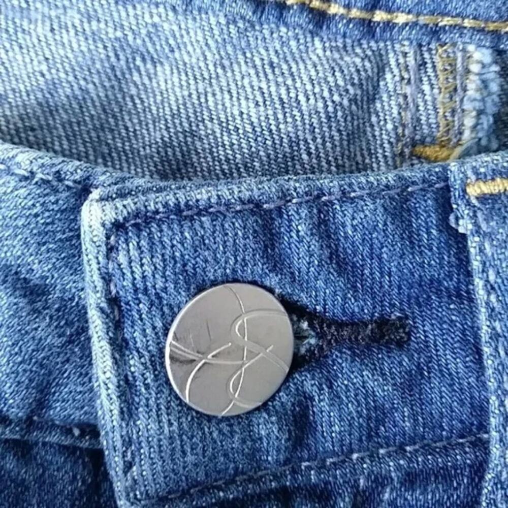 JESSICA SIMPSON JOURNEY Denim Shorts Star Applique Frayed Hem Blue Jean Festival - Picture 7 of 11